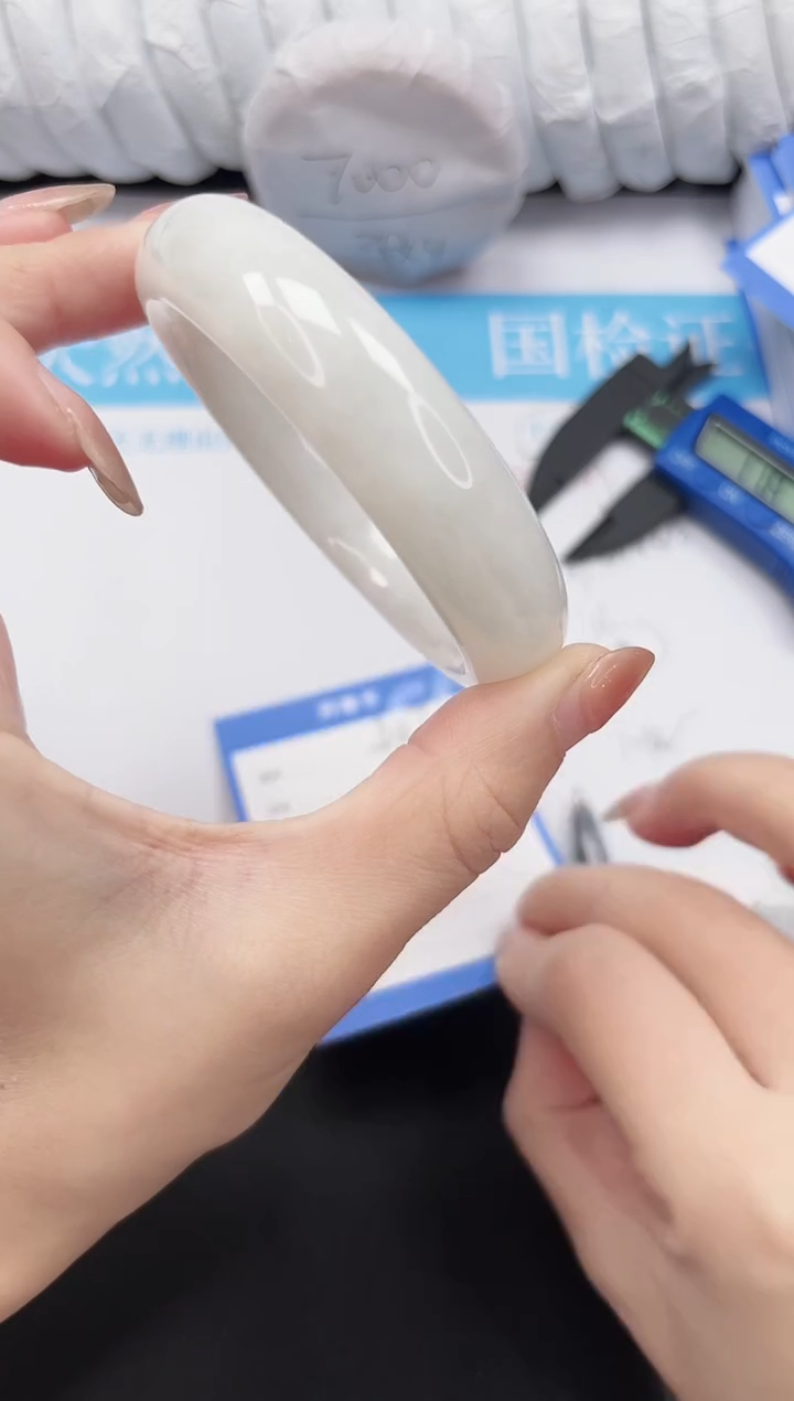 未镶嵌手镯和田玉147-58.7BK