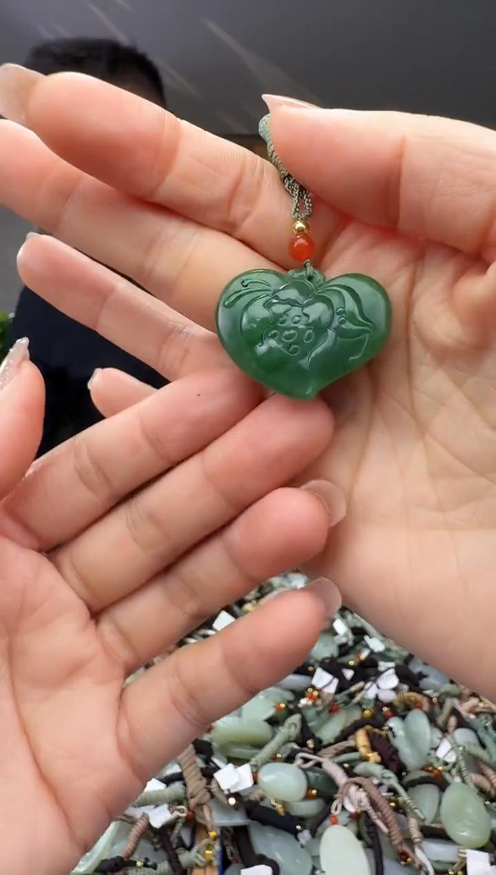 未镶嵌和田玉挂件拍一发一多样性发货