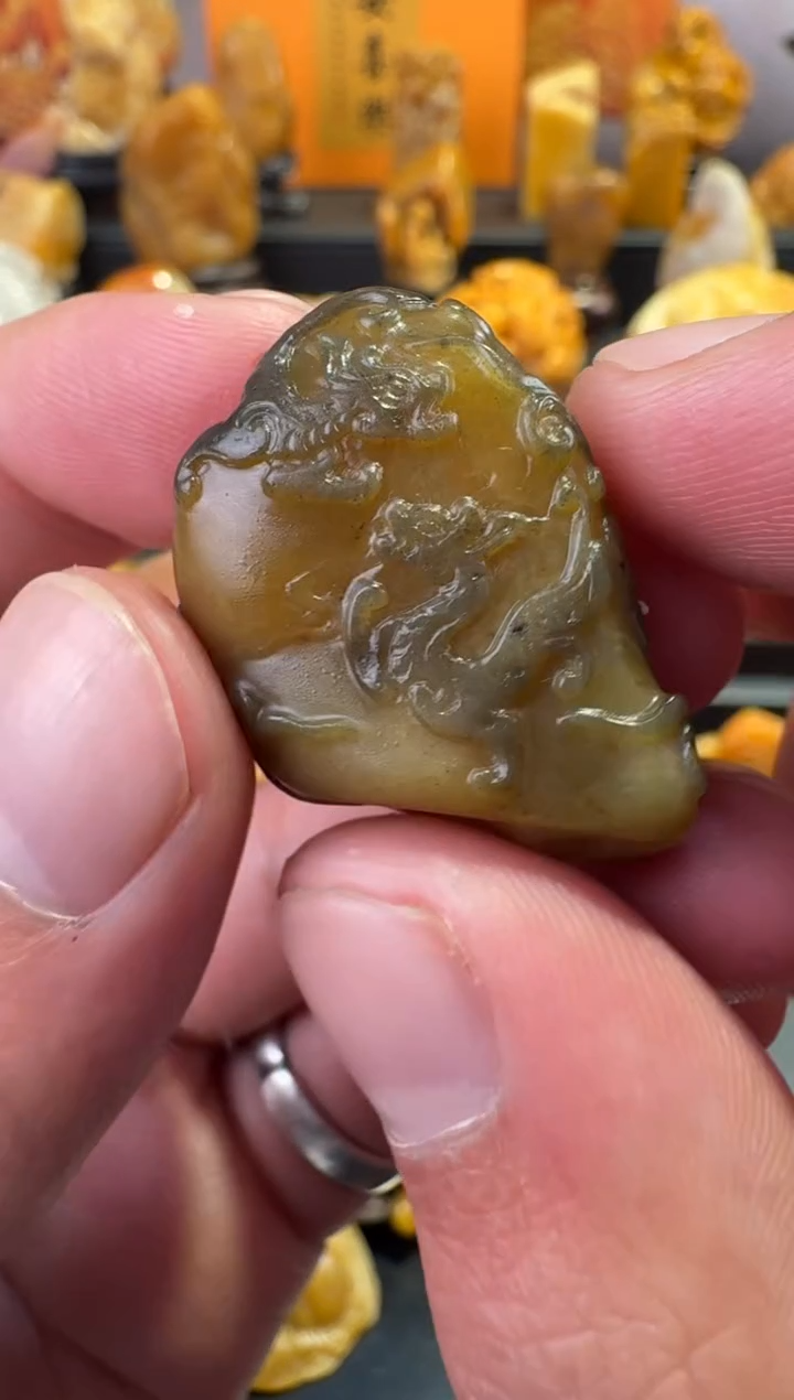 【闪购商品】田黄石半知田黄直播间