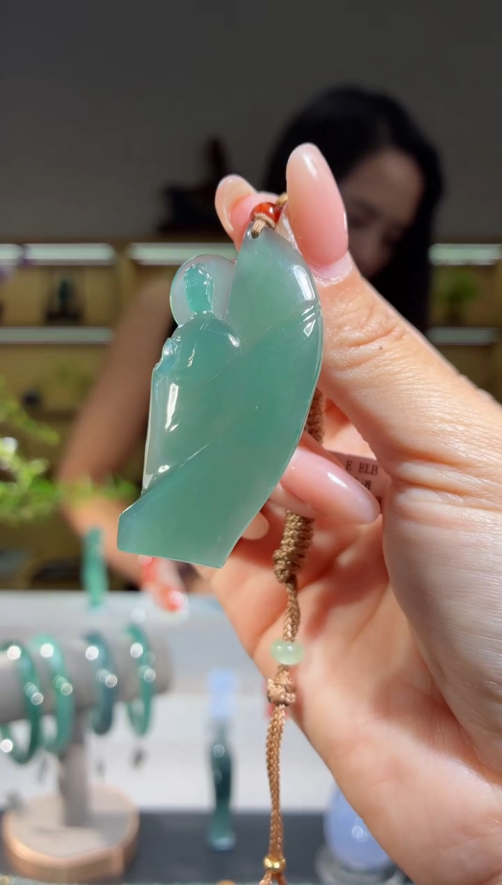 吊坠(不含链)未镶嵌翡翠观音