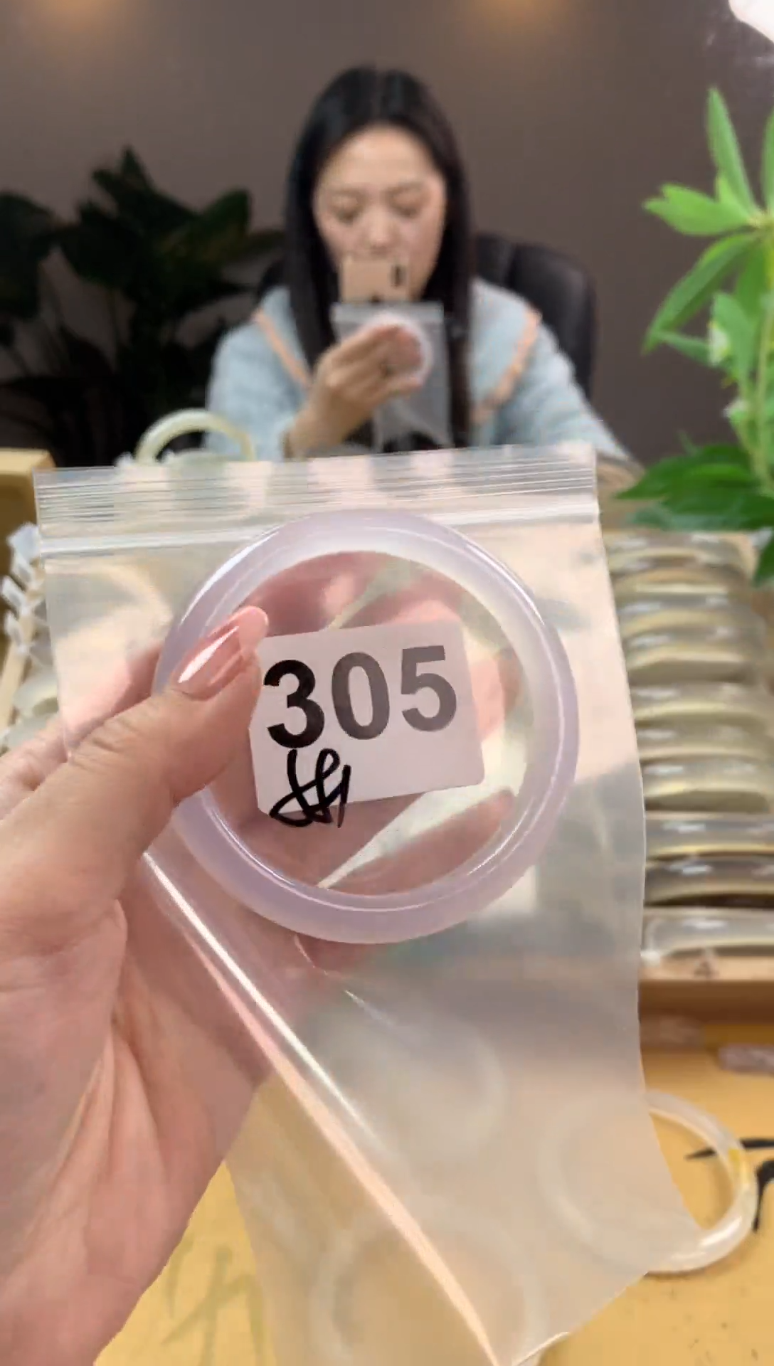 【闪购商品】玛瑙/玉髓手镯未镶嵌305