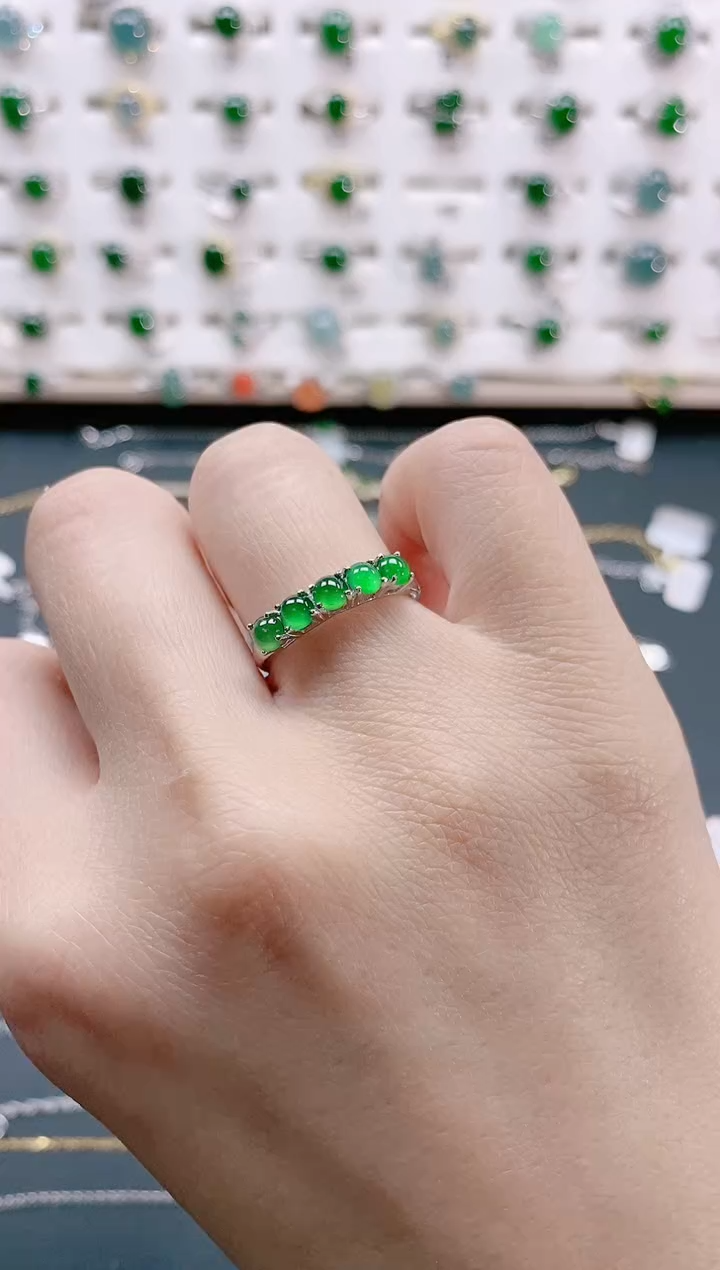 【闪购商品】翡翠戒指银S925镶嵌天然翡翠