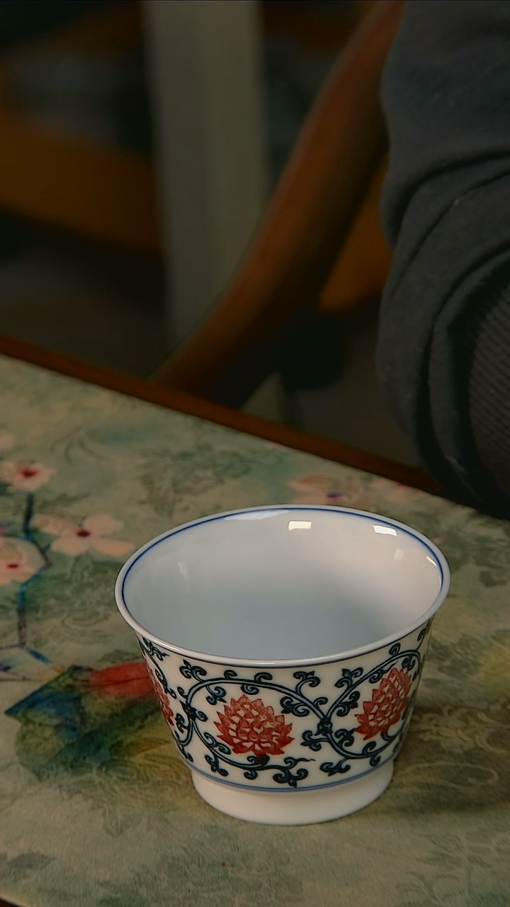 杯手工手绘杯杯很美丽