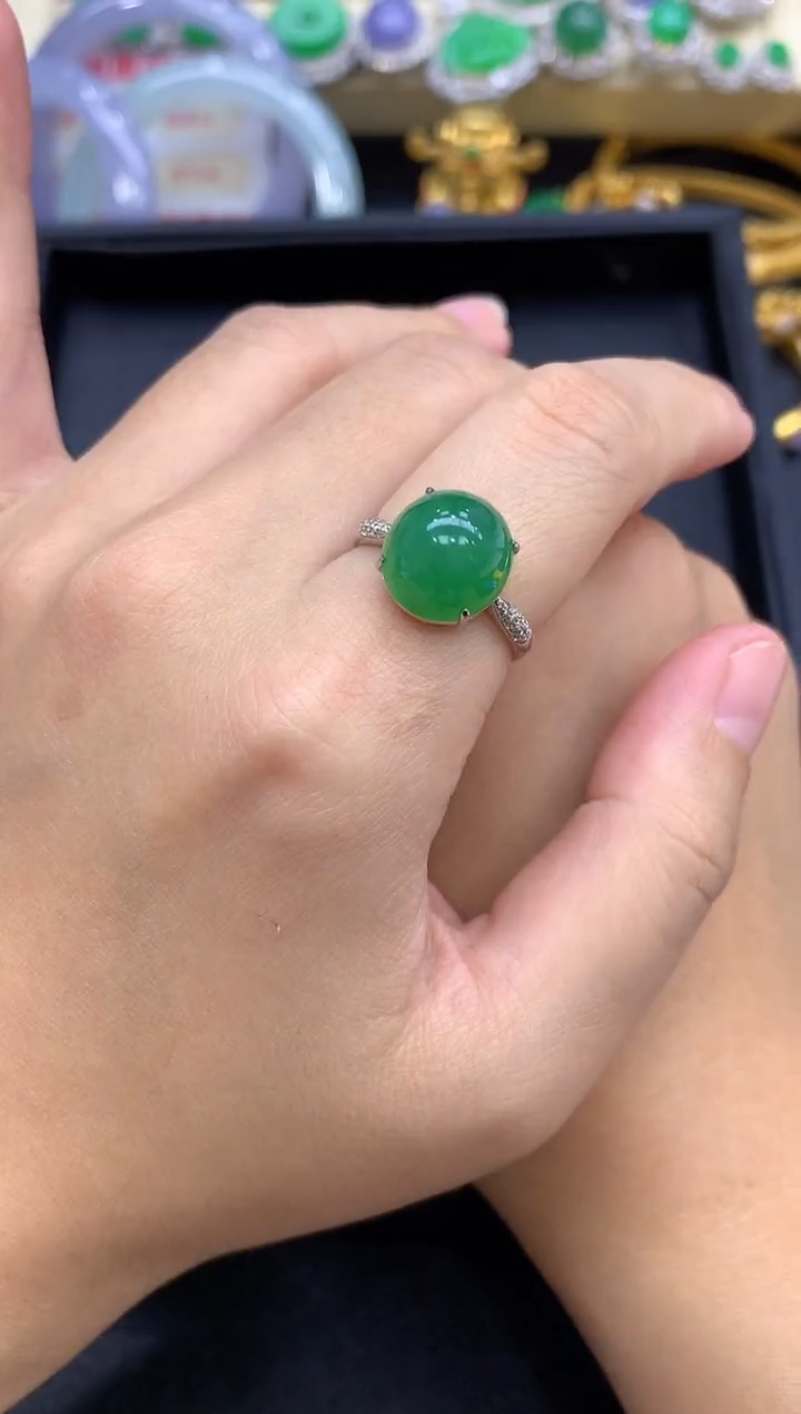 18K金镶嵌戒指翡翠667-中国好珍宝