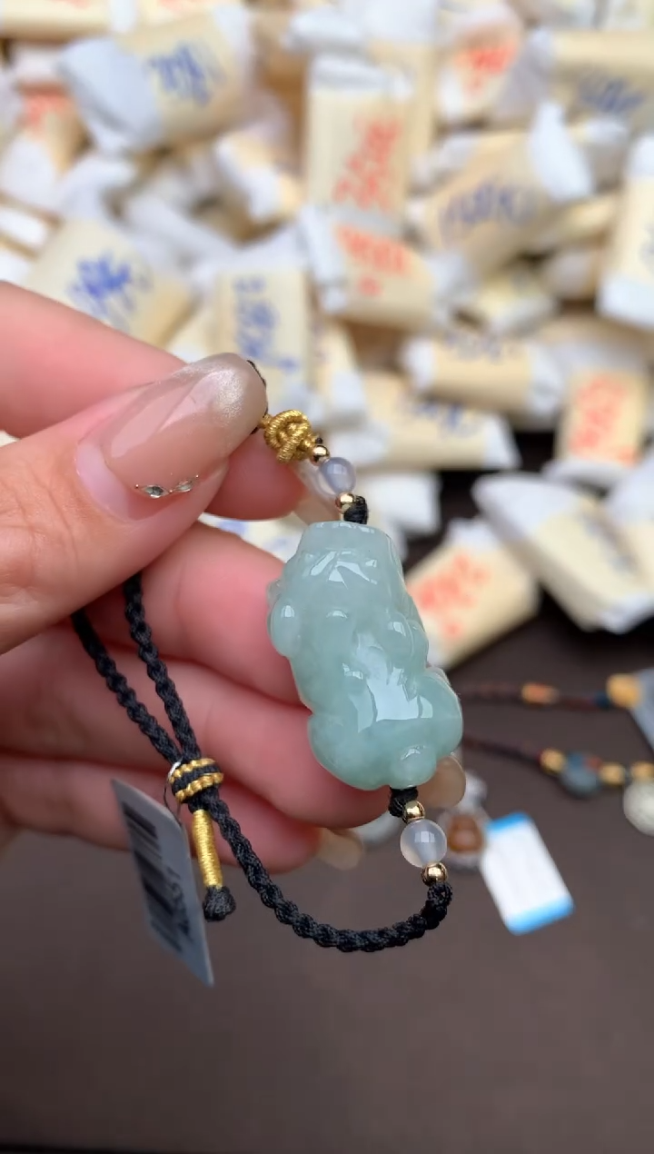 【闪购商品】翡翠手绳未镶嵌—