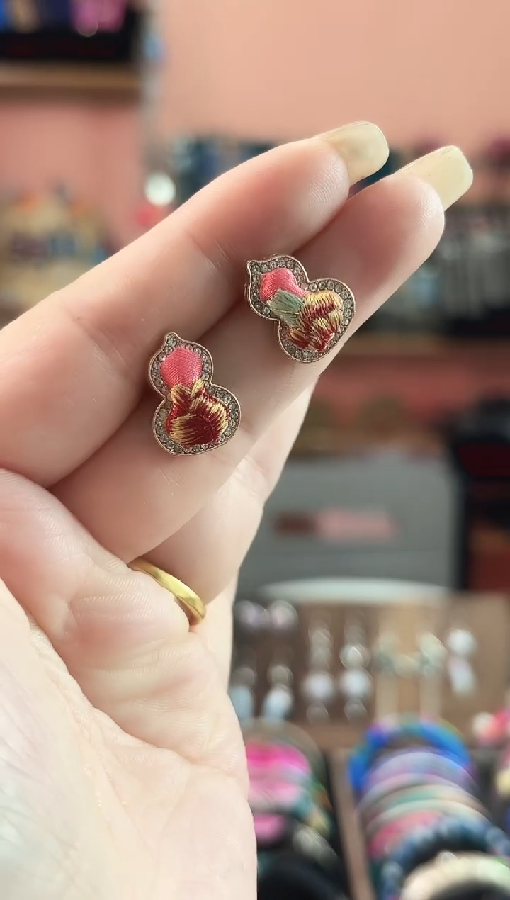 织绣艺枝独绣手工饰品41