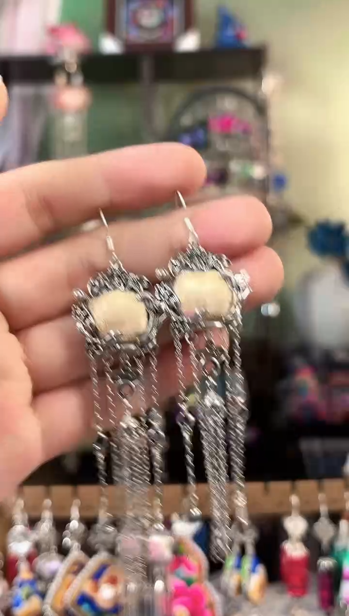 彩云南阁非遗老绣苗银饰品292