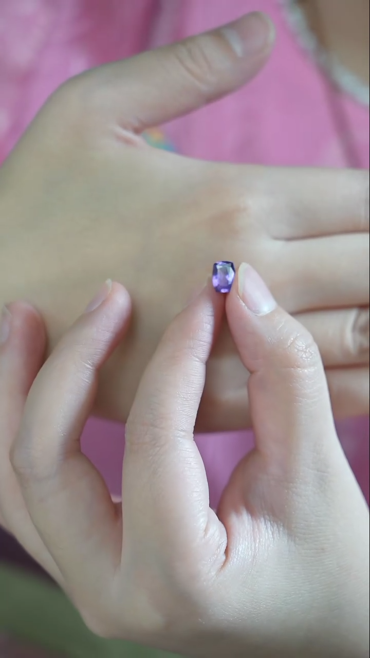 【闪购商品】蓝宝石裸石未镶嵌AA/1.67ct无烧紫色蓝宝.x00