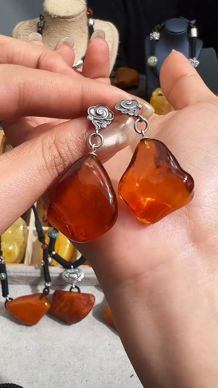 【闪购商品】蜜蜡裸石未镶嵌似玉