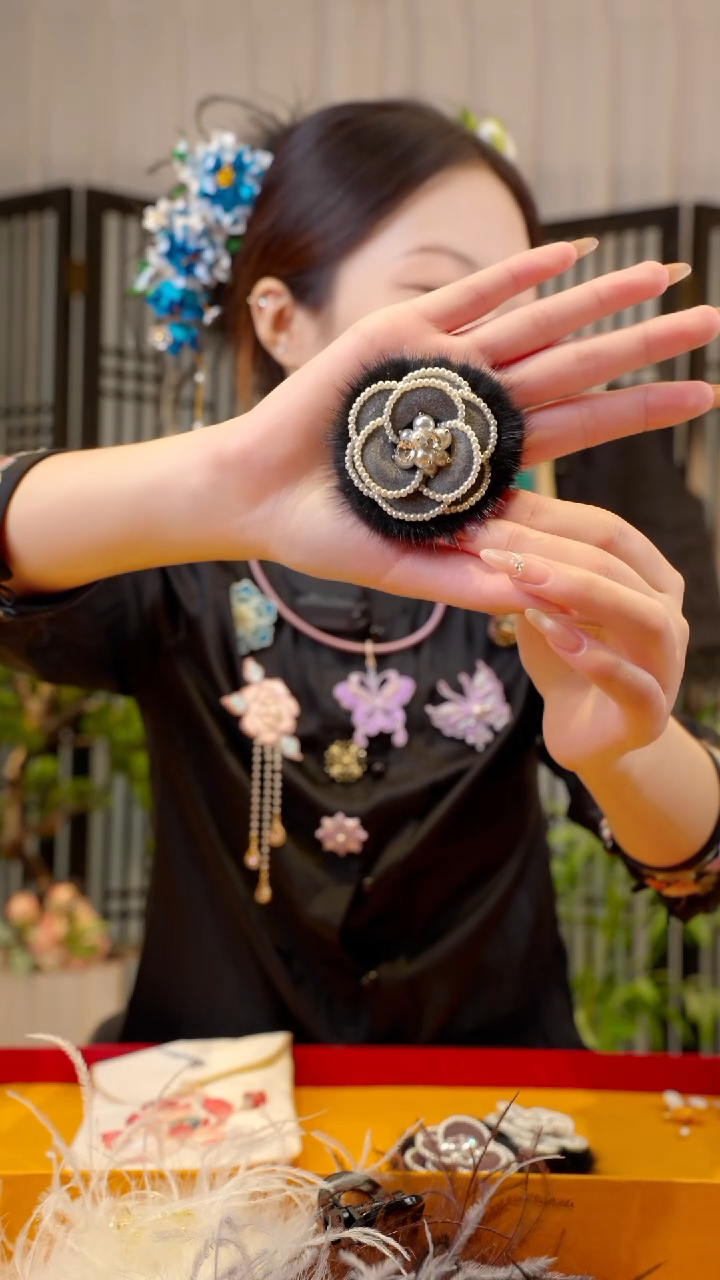 织绣非遗苏绣手工饰品