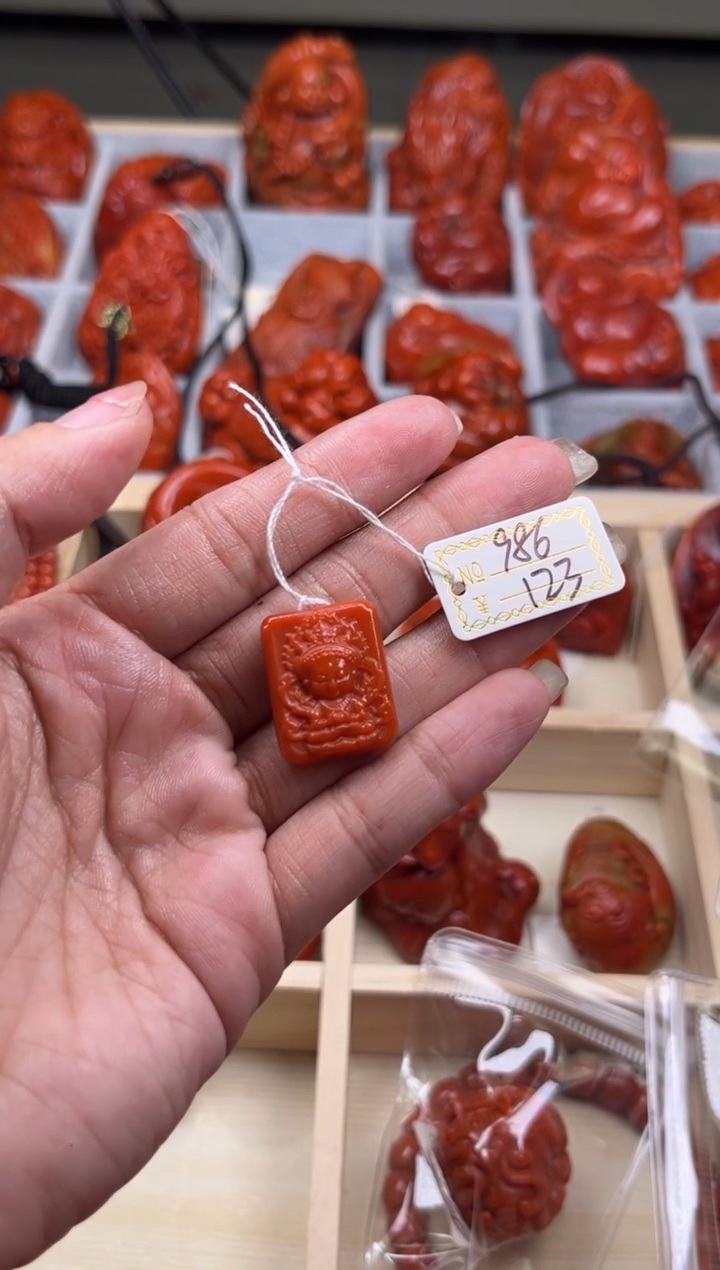 【闪购商品】南红玛瑙珠宝奇石未镶嵌986