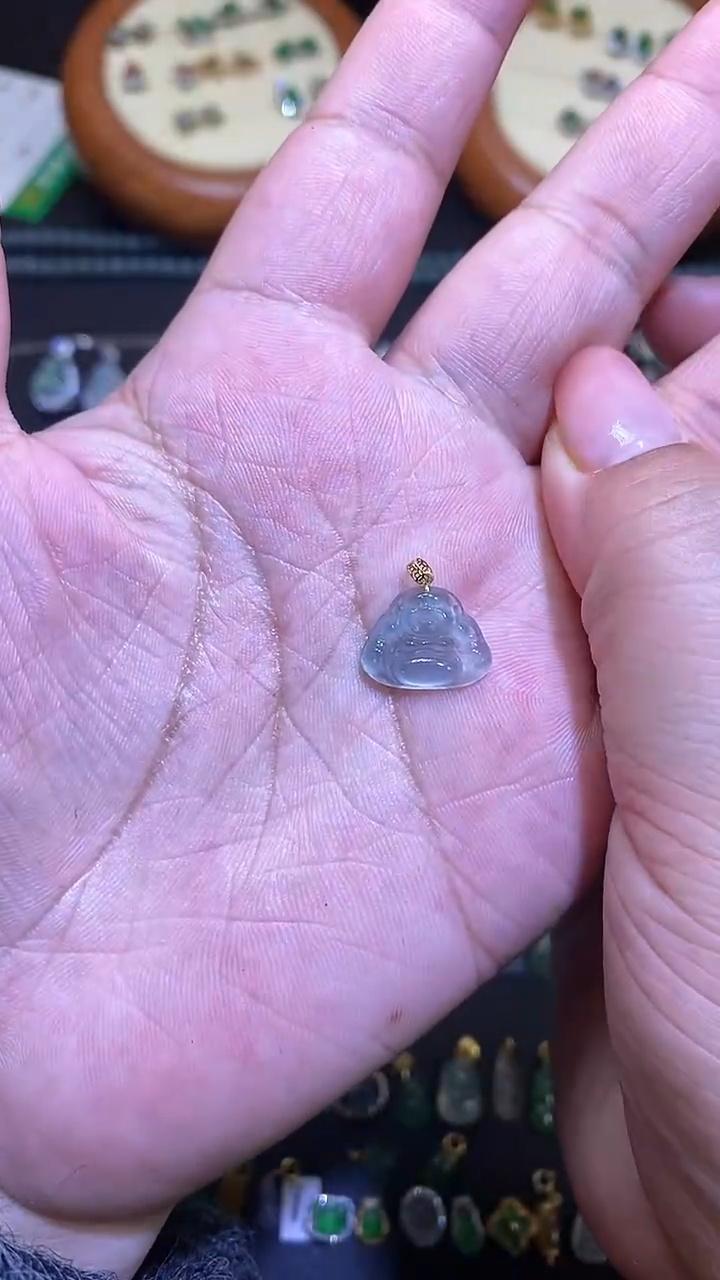 【闪购商品】翡翠吊坠(不含链)18K金镶嵌1