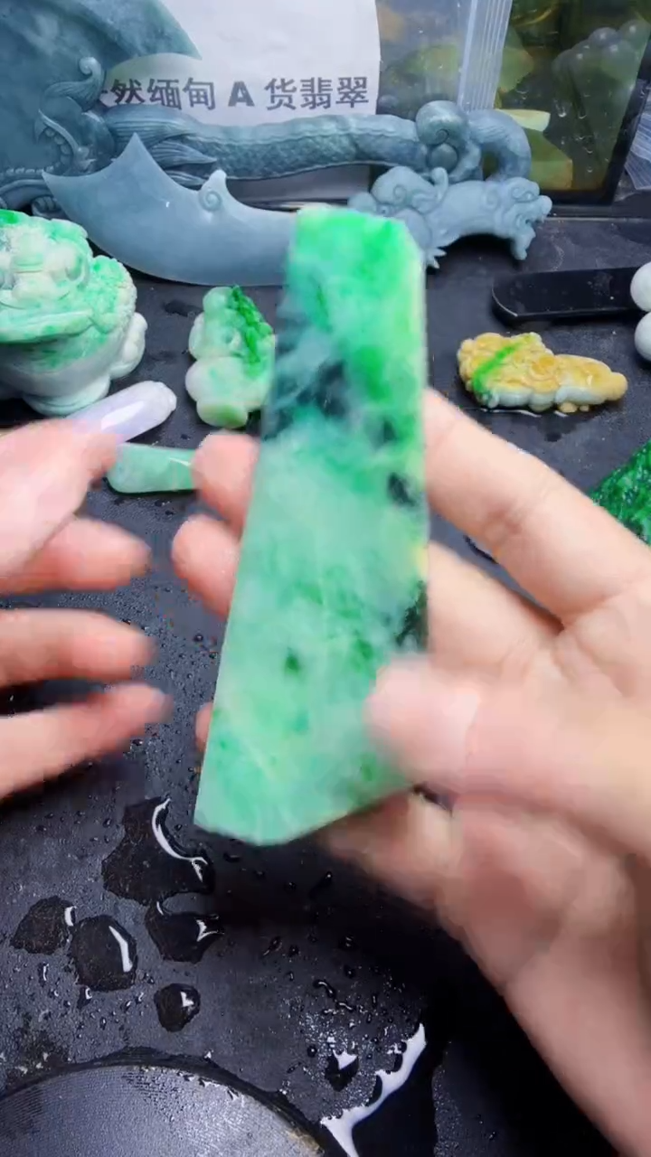 未镶嵌挂件翡翠天然翡翠052