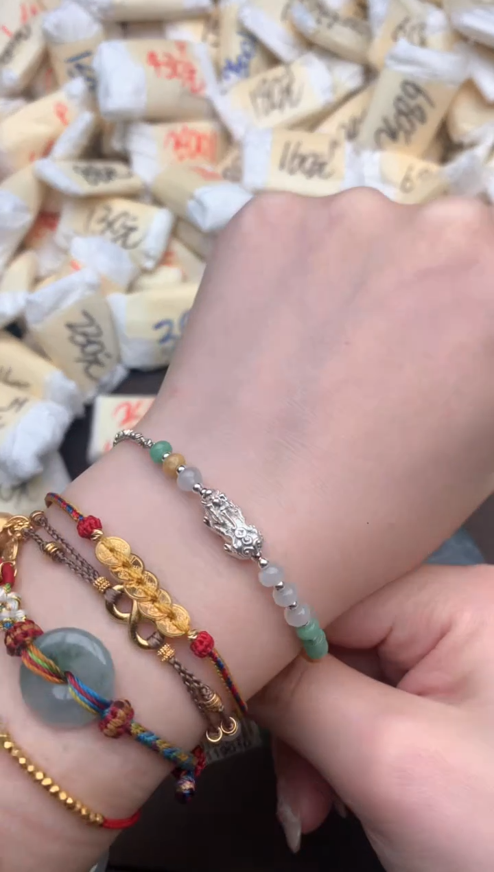 【闪购商品】翡翠挂件未镶嵌— 