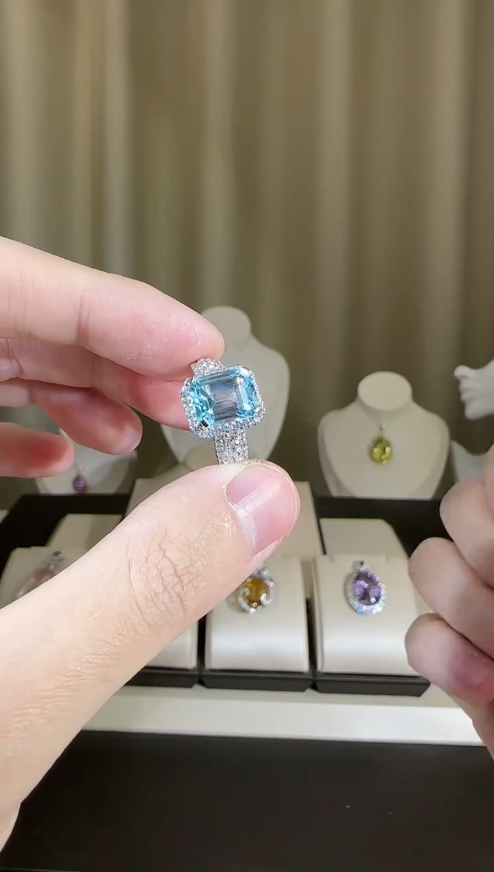 【闪购商品】托帕石戒指银S925镶嵌10*8mm