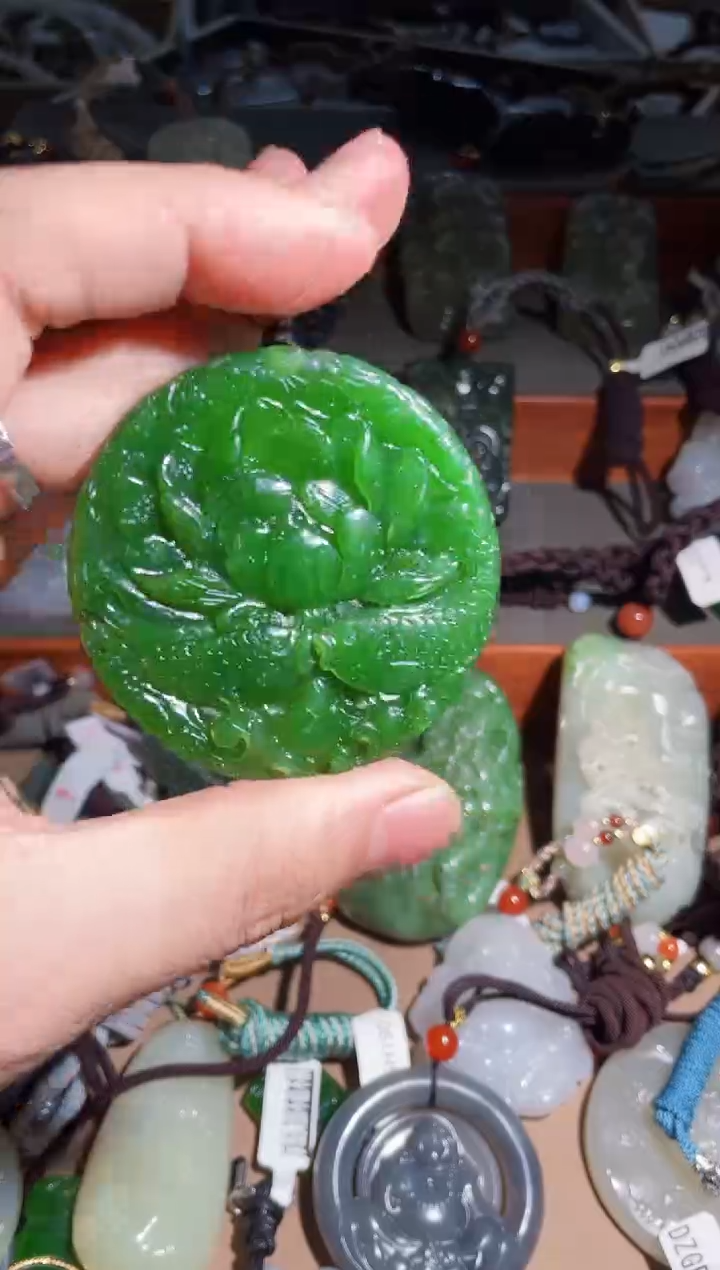 【闪购商品】和田玉颈饰未镶嵌拍一发一