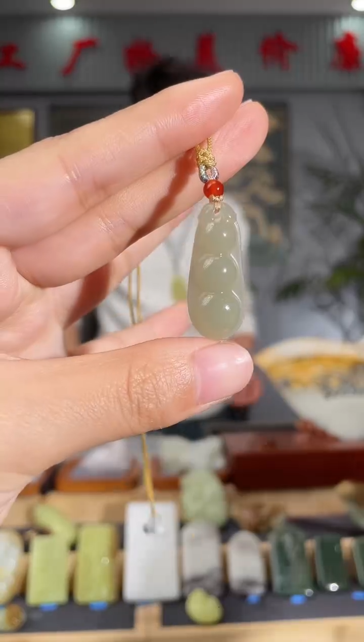 【闪购商品】和田玉颈饰未镶嵌拍一发一 多样性发货