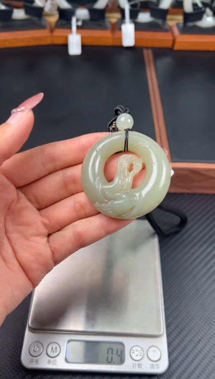 未镶嵌和田玉把件且末微色差近矿JK