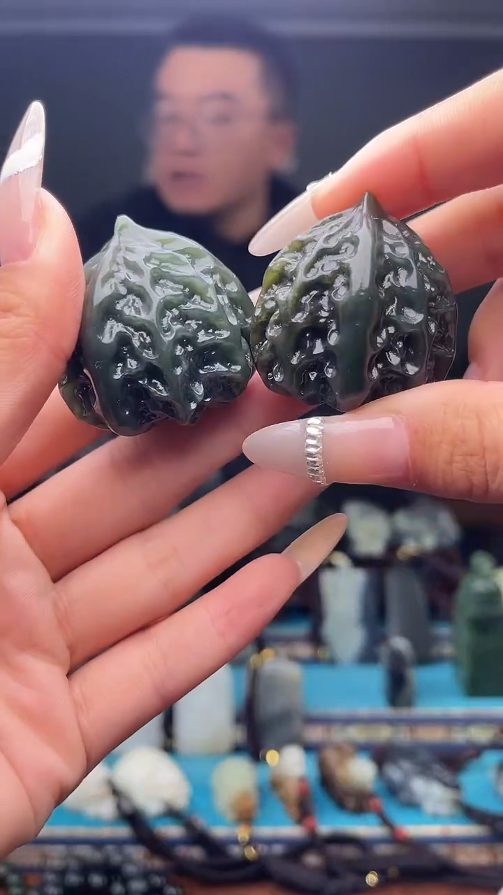 未镶嵌和田玉挂件1