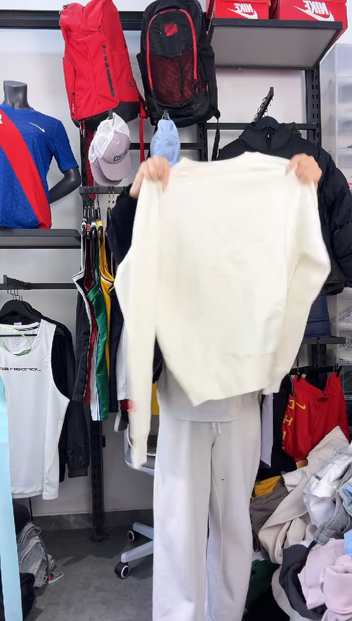 255闪购编码Nike/Joedan运动卫衣裤以直播间过款为准 尺码·175