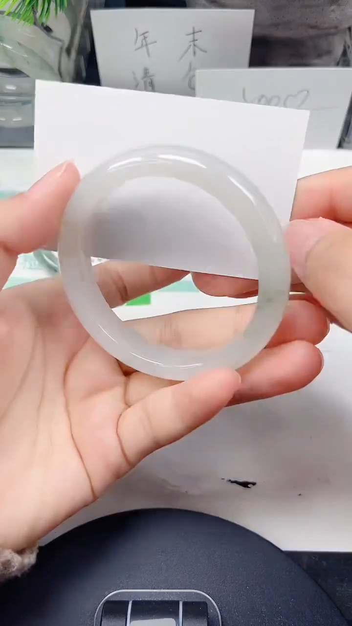 未镶嵌手镯石英质玉45-55/56