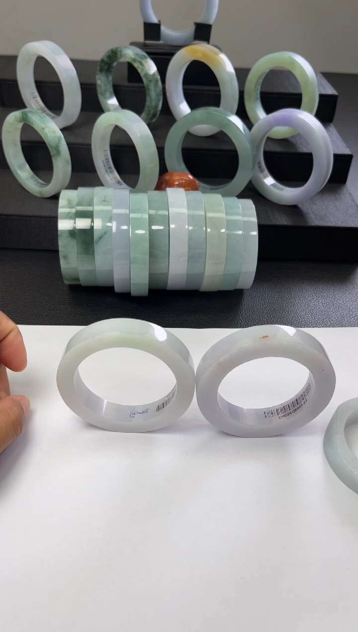 【闪购商品】定制翡翠手镯未镶嵌手镯