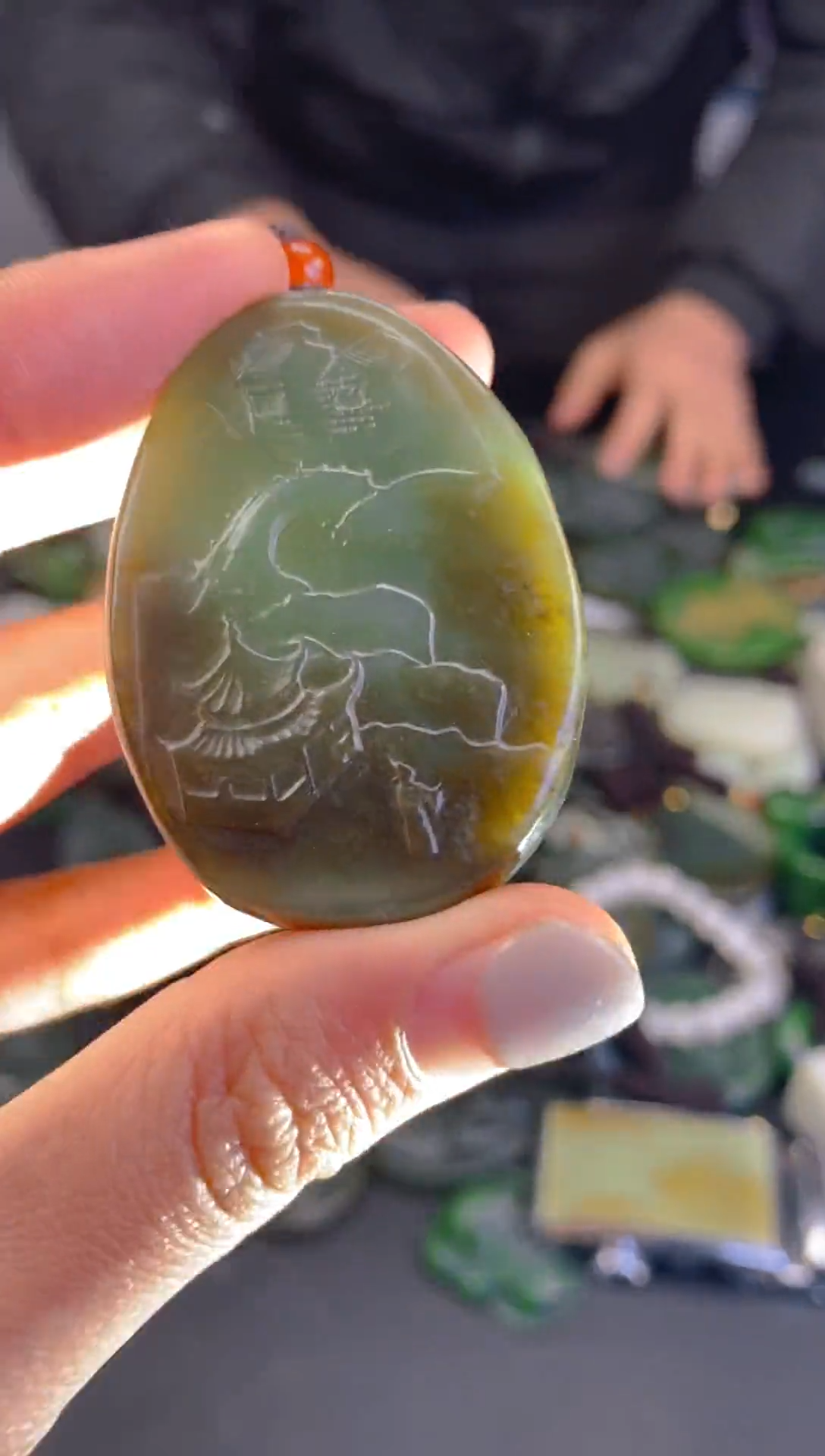 颈饰未镶嵌和田玉1