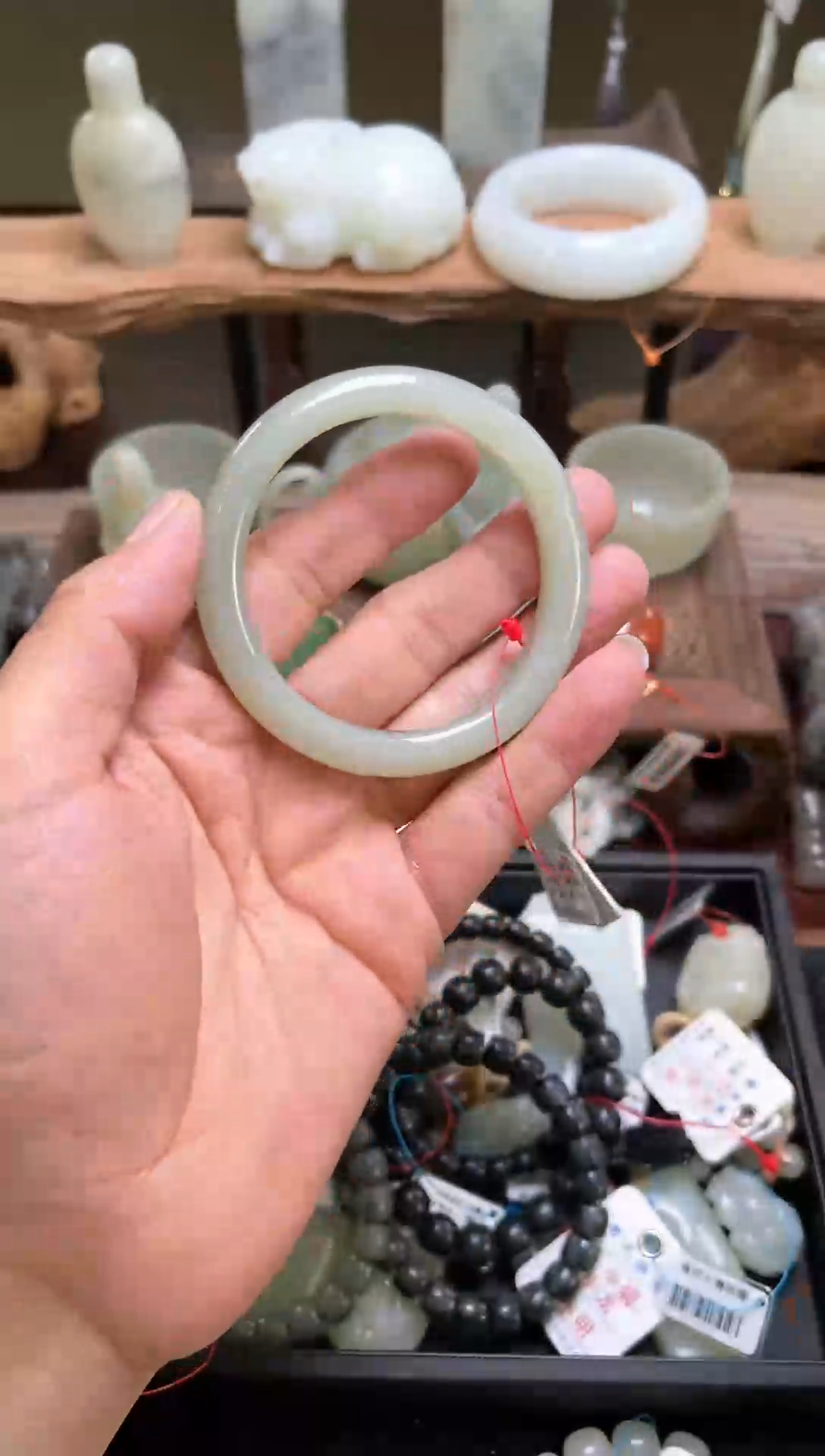 【闪购商品】和田玉手镯未镶嵌且末迪克兰手镯58+圈9007359