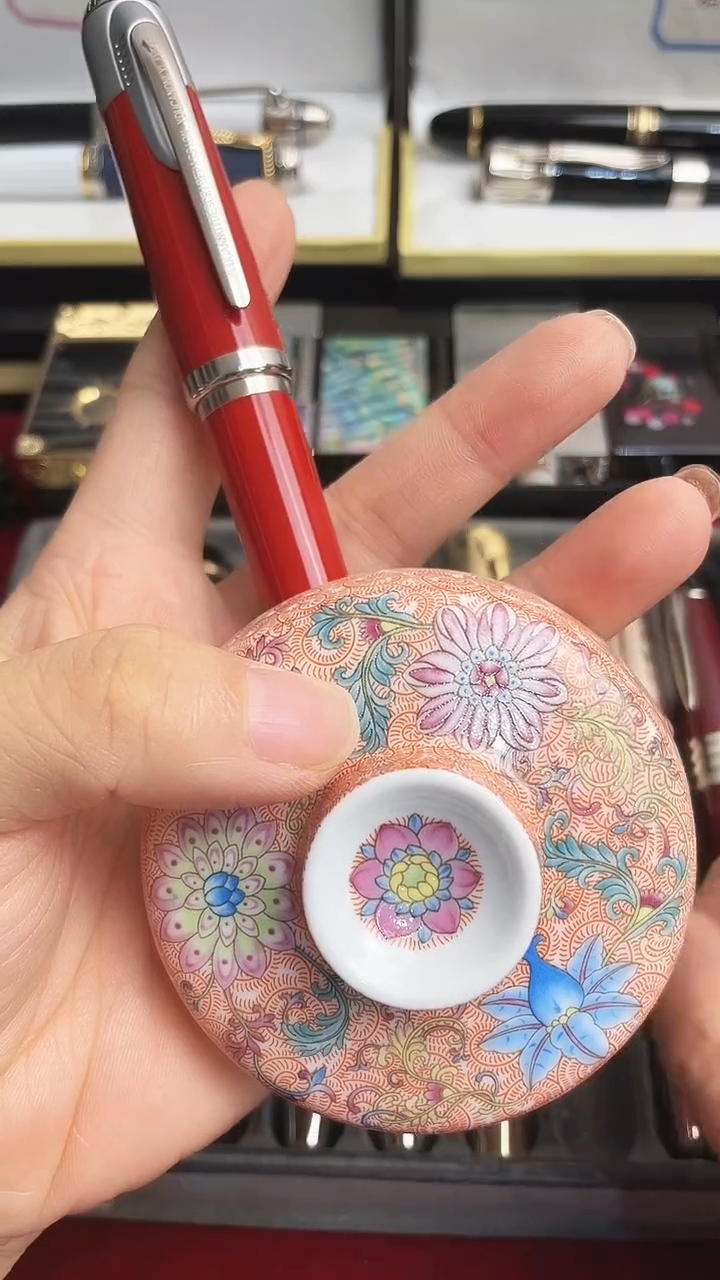 瓷片菲*AAAWWW778899