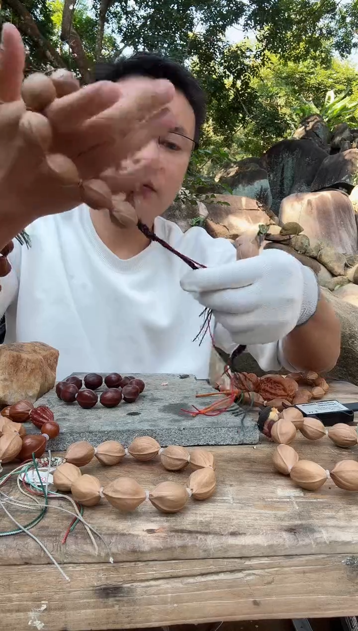 【闪购商品】橄榄核手串2128 精梅林铁核原生手串素串1380