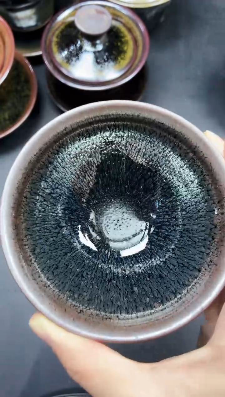 茶盏16微瑕          