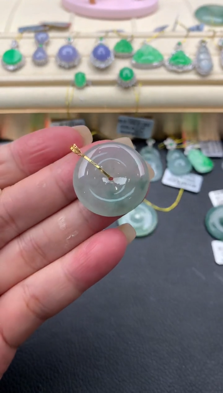 【闪购商品】翡翠颈饰18K金镶嵌Q12       