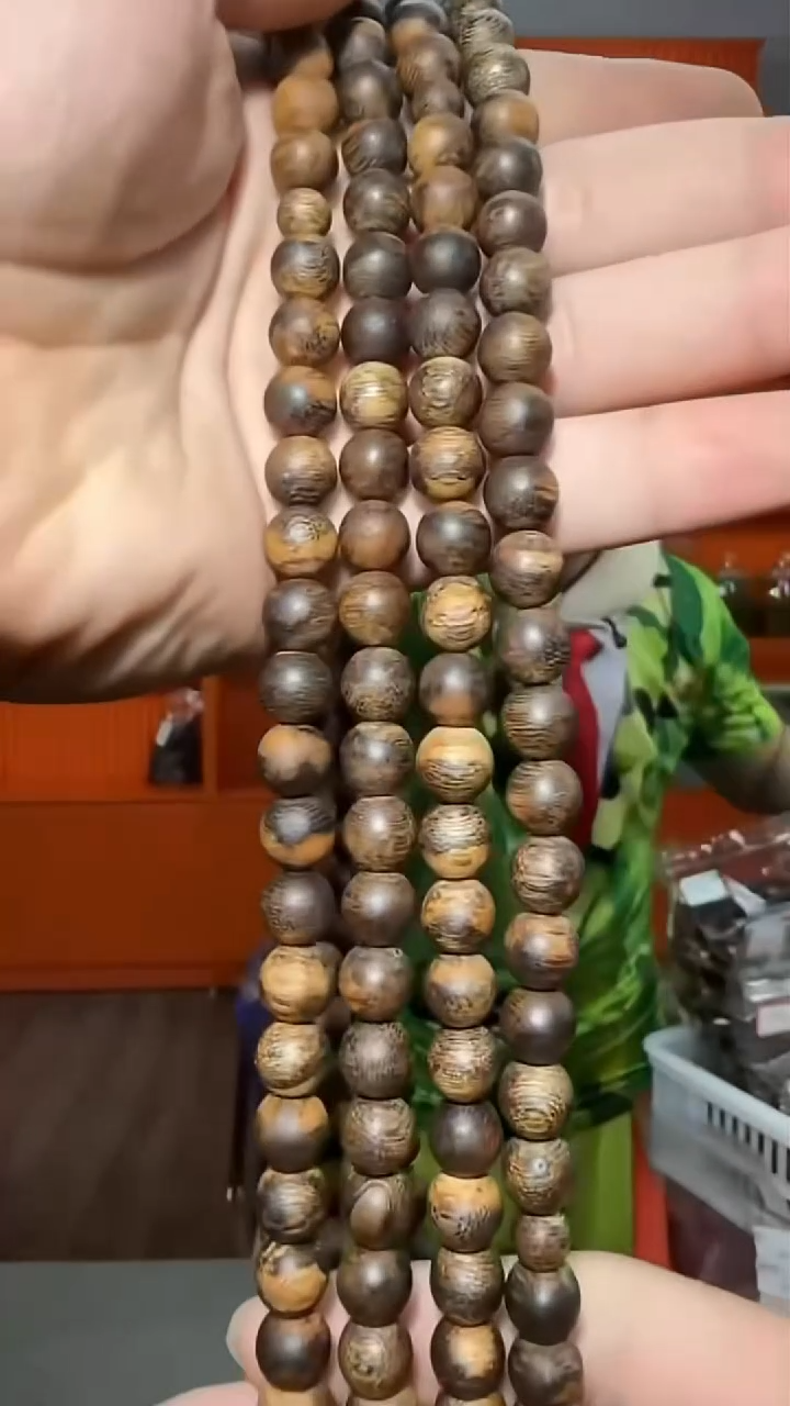 沉香手串136号长串0.9多样性发一