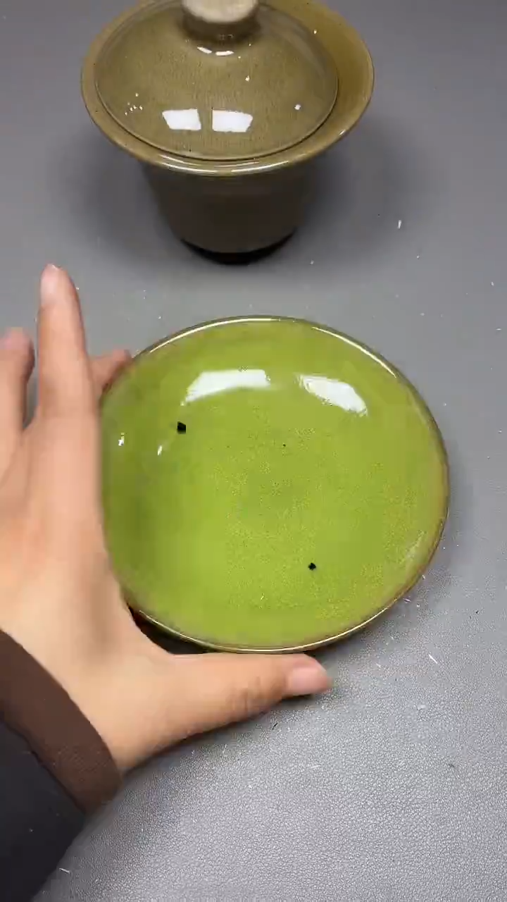 茶盏13默认微瑕              