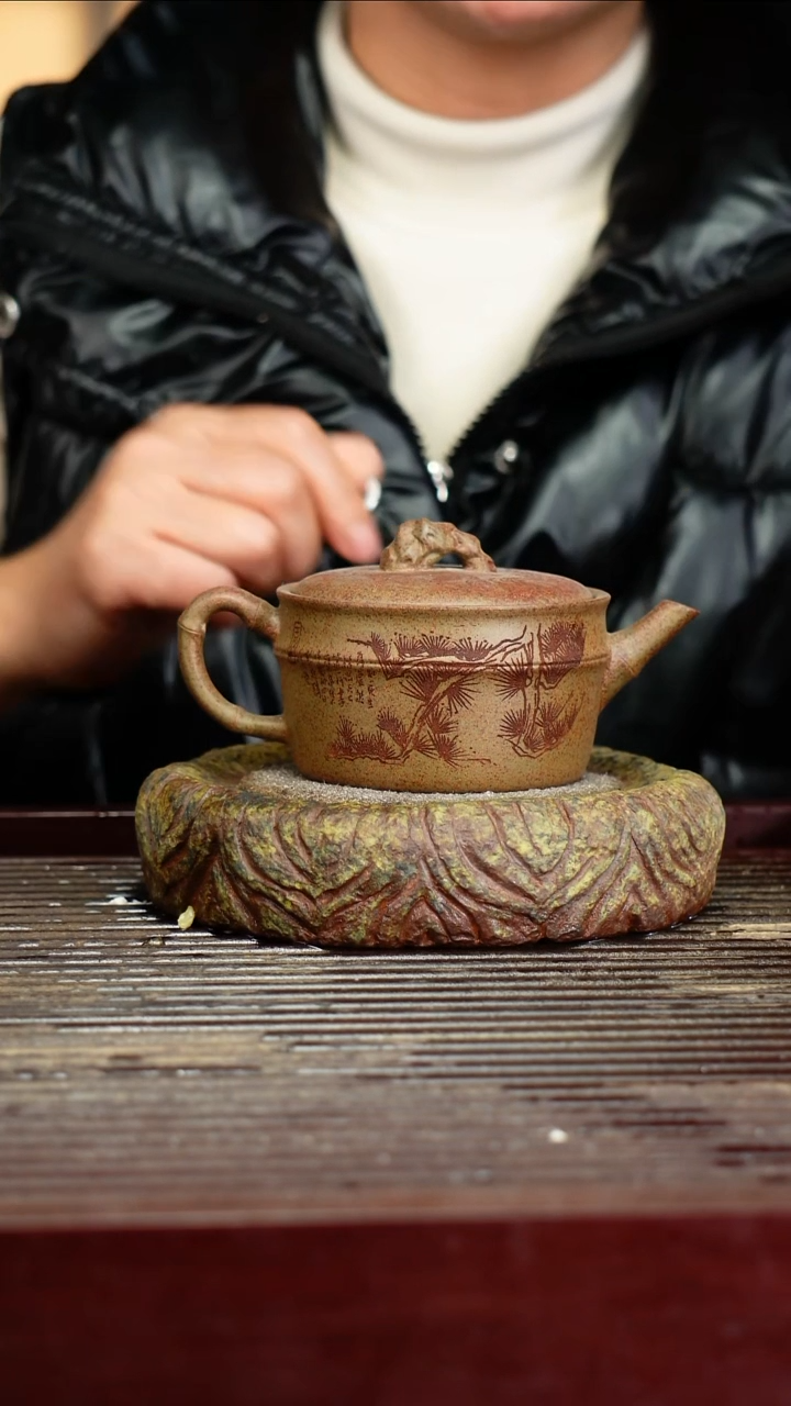 宜兴原矿紫砂壶茶壶宜兴原矿紫砂壶茶壶150C
