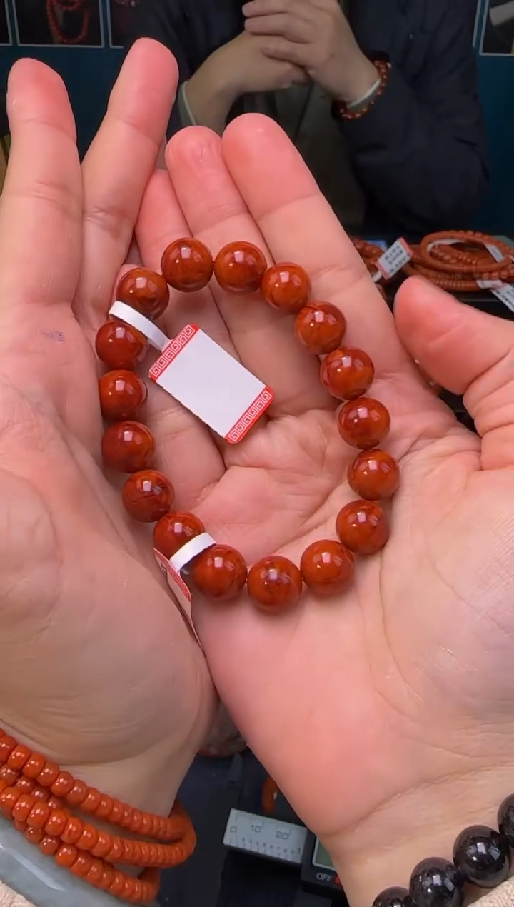 【闪购商品】南红玛瑙手串未镶嵌原矿无优化单圈11mm多样性发一