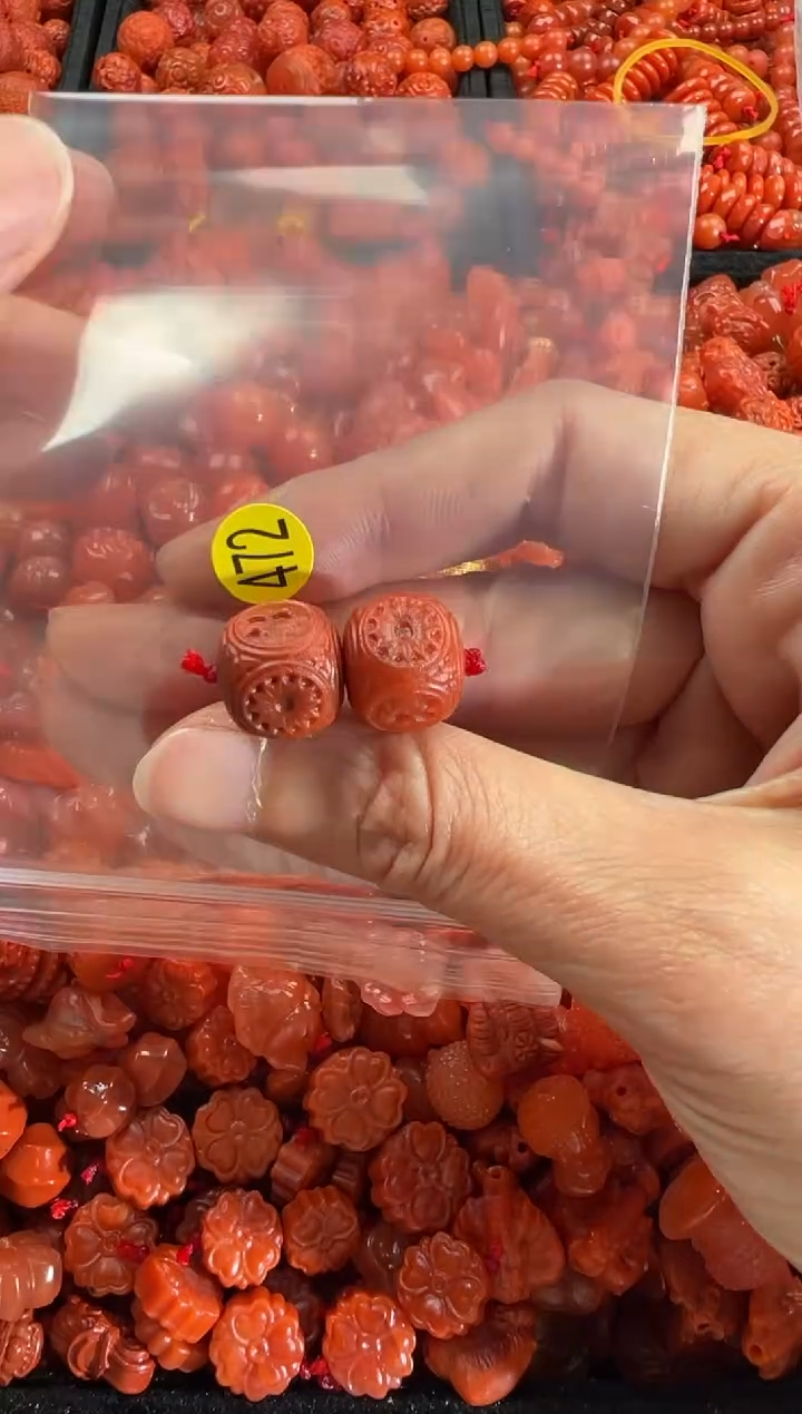 【闪购商品】南红玛瑙颈饰未镶嵌1