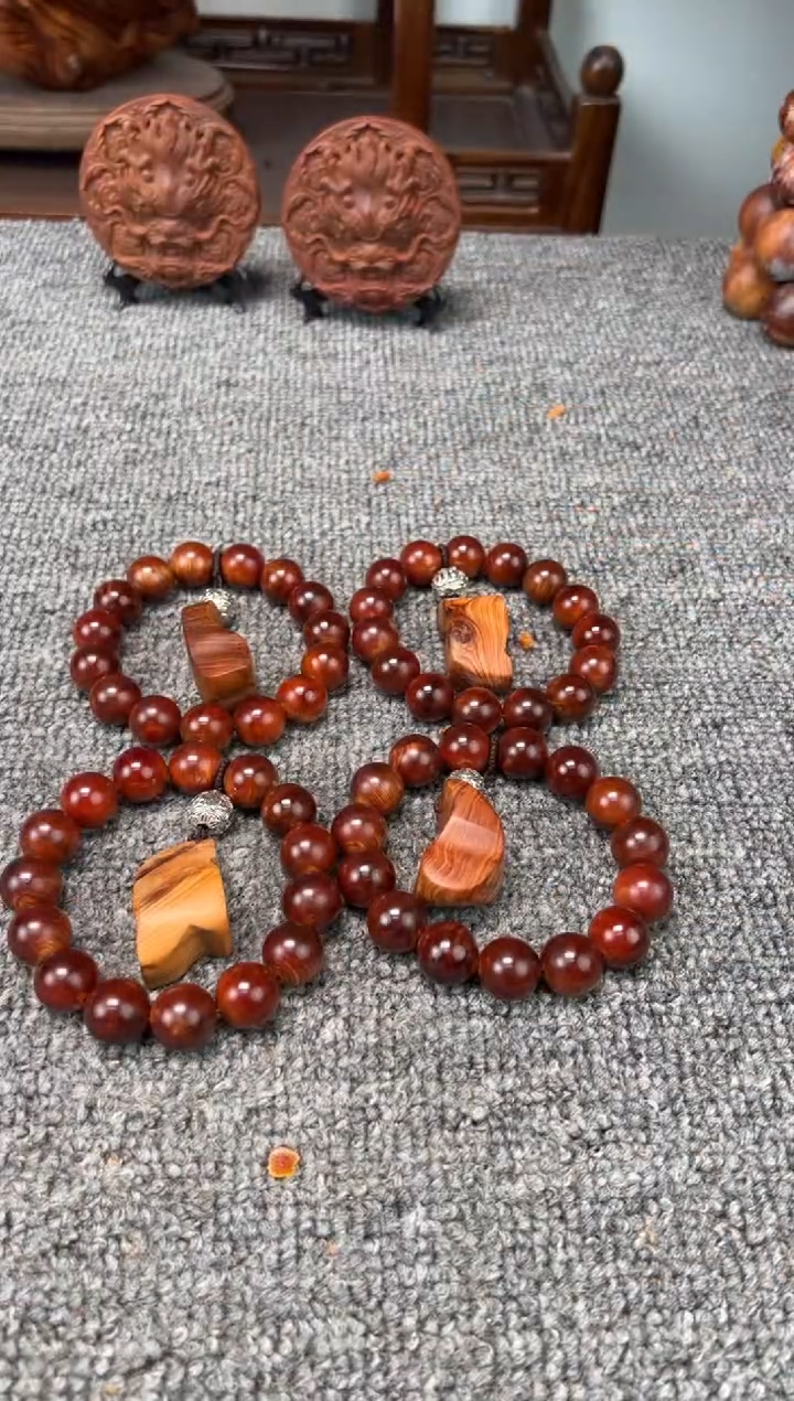 柏木（崖柏）1.5崖窝黑骨舍利蜜结糖 秒沉水香味浓郁