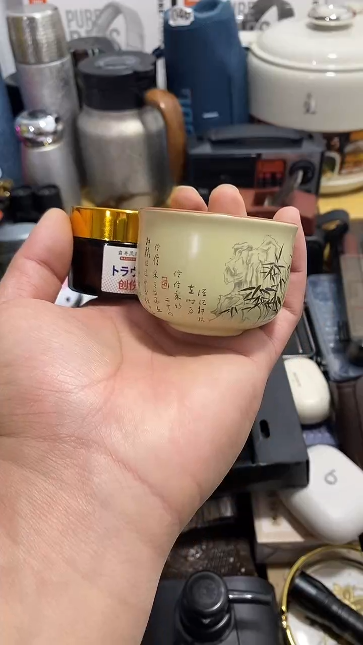 手工艺品琉璃夜**明闪购商品如图所示