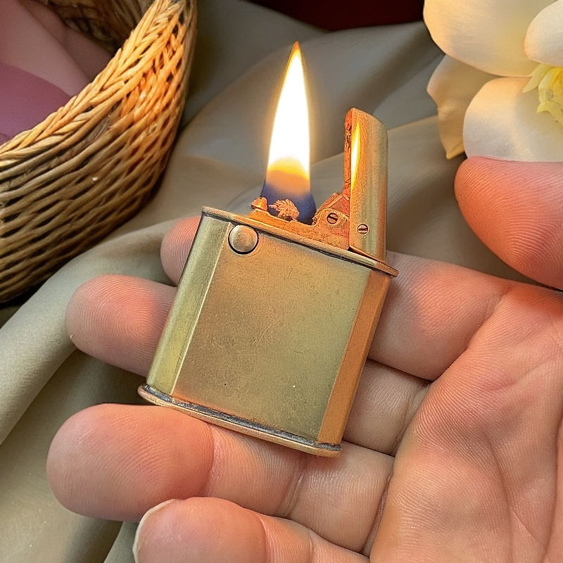 德国AP古董煤油打火机半自动油壶版