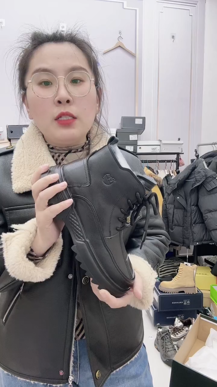 牛皮（革）39.41码羊皮毛一体鞋子 备注尺码