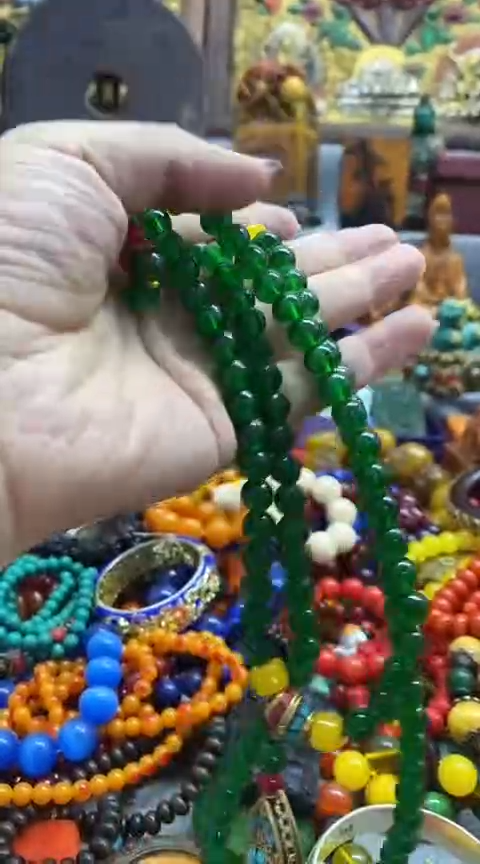 翡翠挂件未镶嵌1              