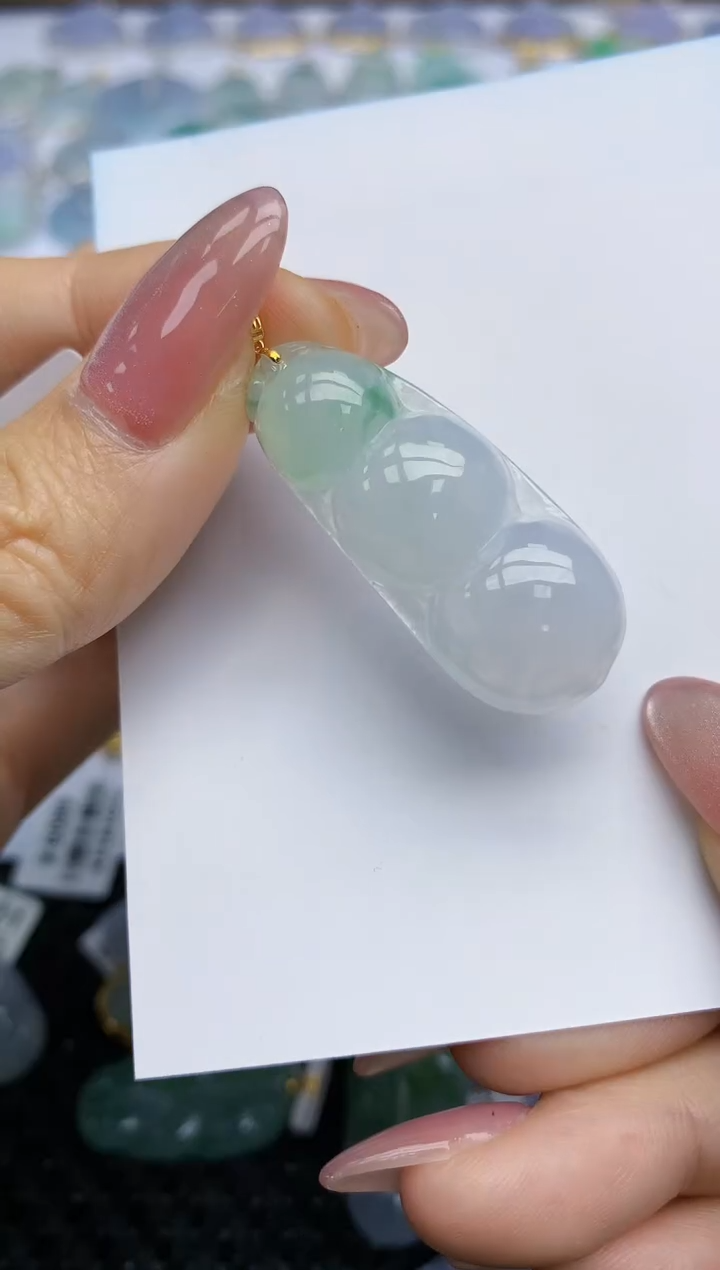 【闪购商品】翡翠挂件18K金镶嵌天然翡翠A货