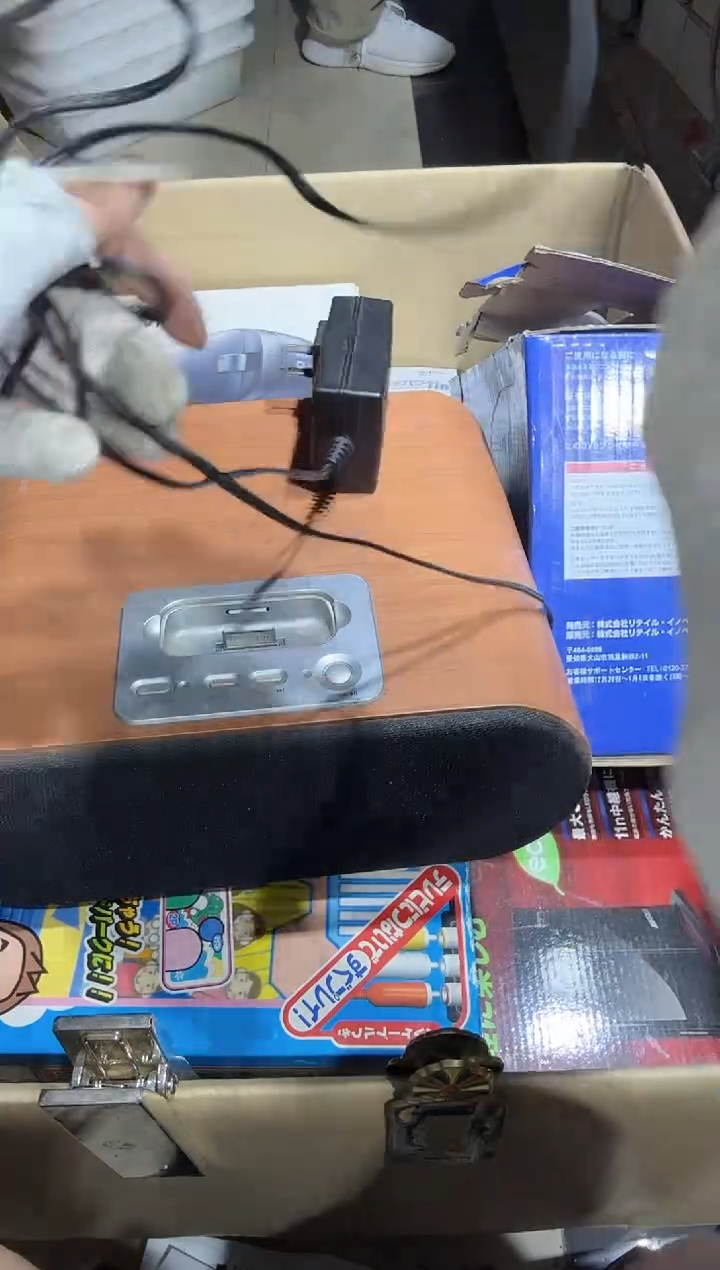 瓷片@****）  569中古商品，瑕疵品，不保好坏。