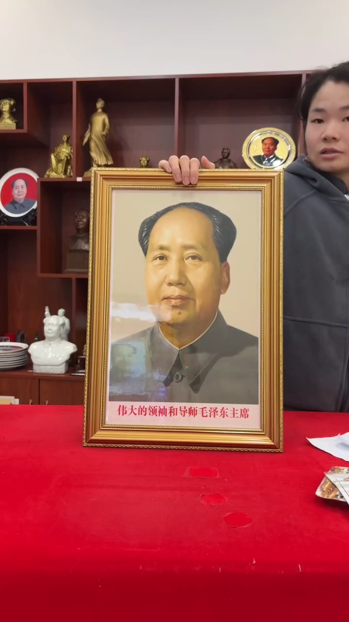 竖款705款挂画  35*50