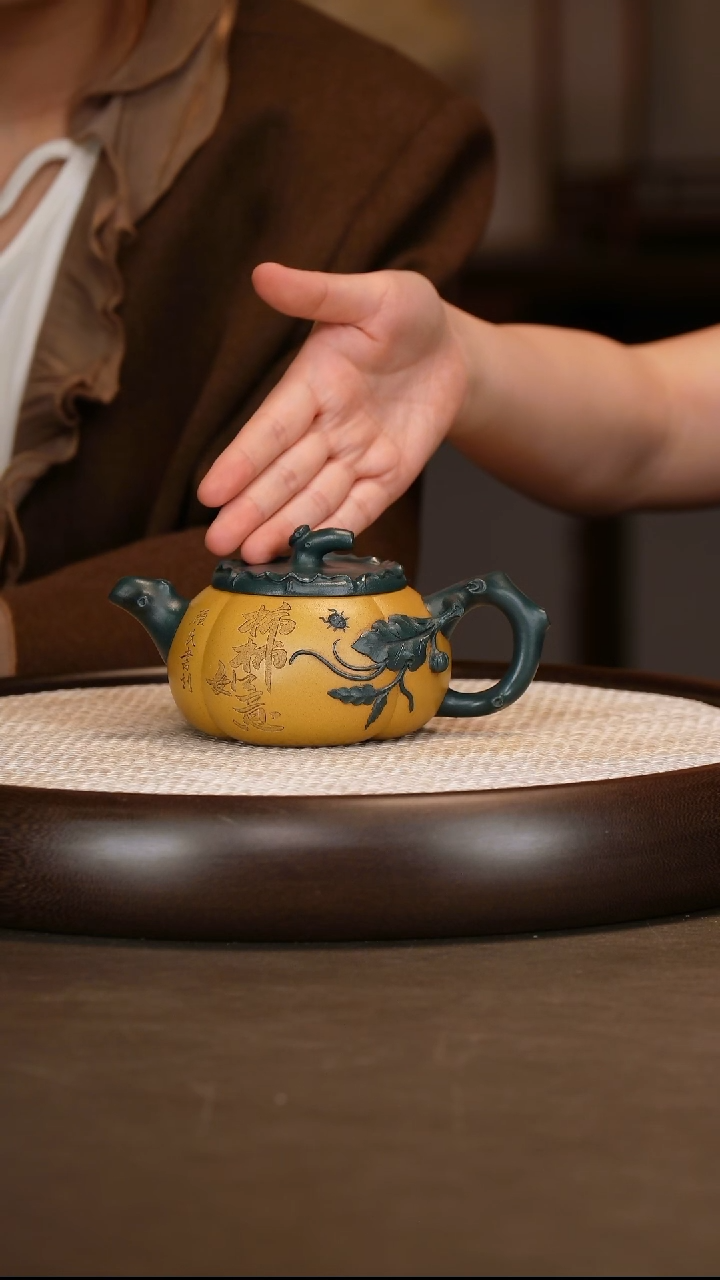 【邵映华】大柿子壶  260c+带把树桩杯