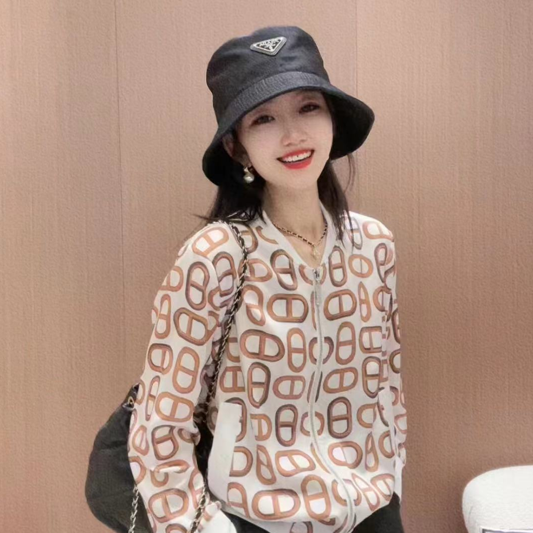 《CHUN》猪鼻子拉链桑蚕丝外套