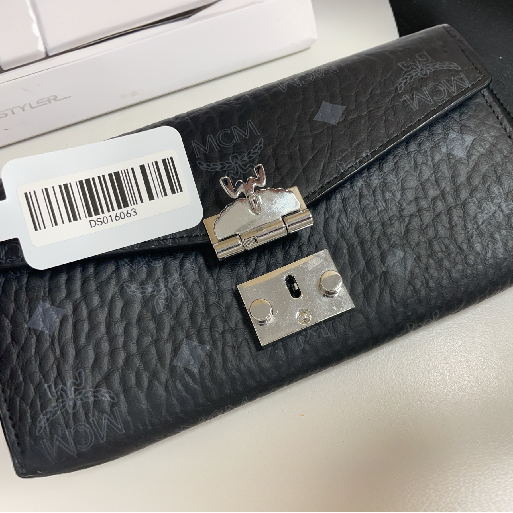 95新 MCM MCM信封链条包/链条/DS016063