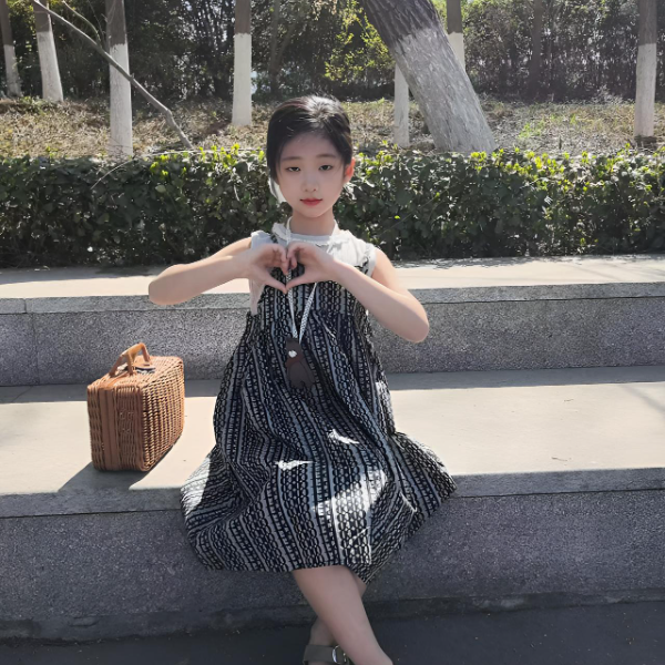 新款断码春夏男女童卫衣T恤打底衫上衣清仓特惠