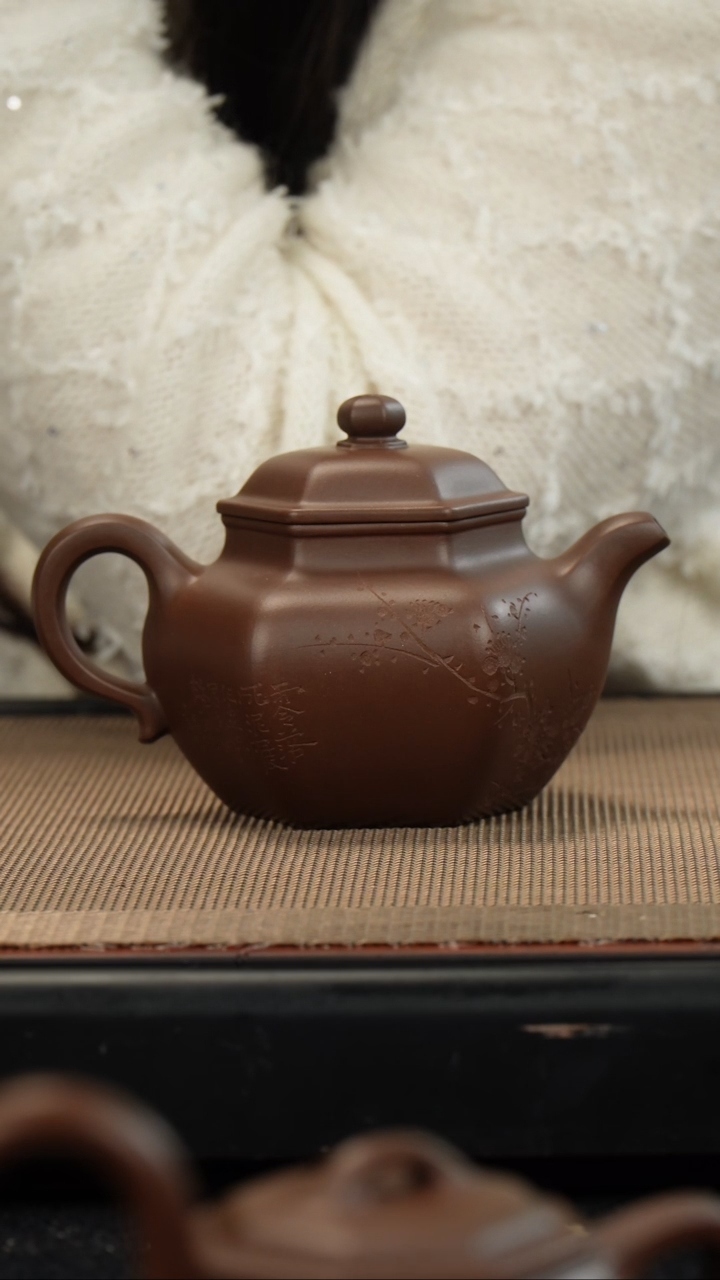 【闪购商品】紫砂茶壶老紫泥六方莲子